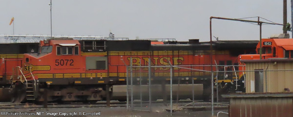 BNSF 5072